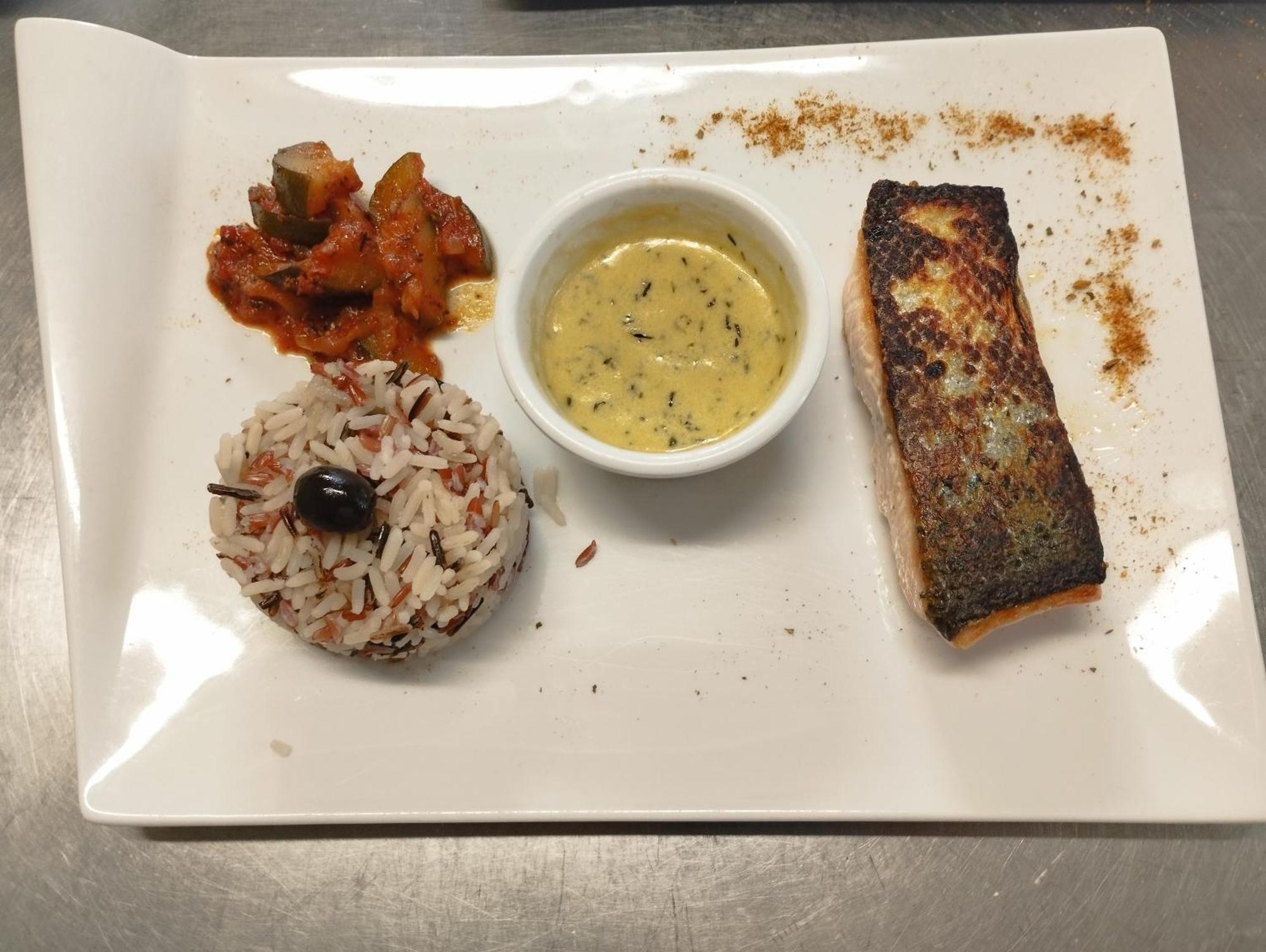 Logis Hotel Restaurant L'Esquielle Saint-Genies-de-Malgoires المظهر الخارجي الصورة